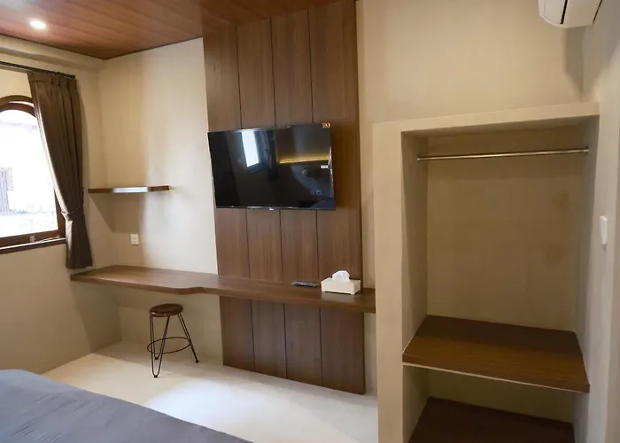 Avaya Boutique By Ayodya Legian