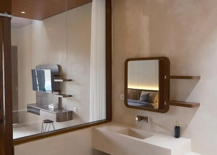 Avaya Boutique By Ayodya Hostel *
