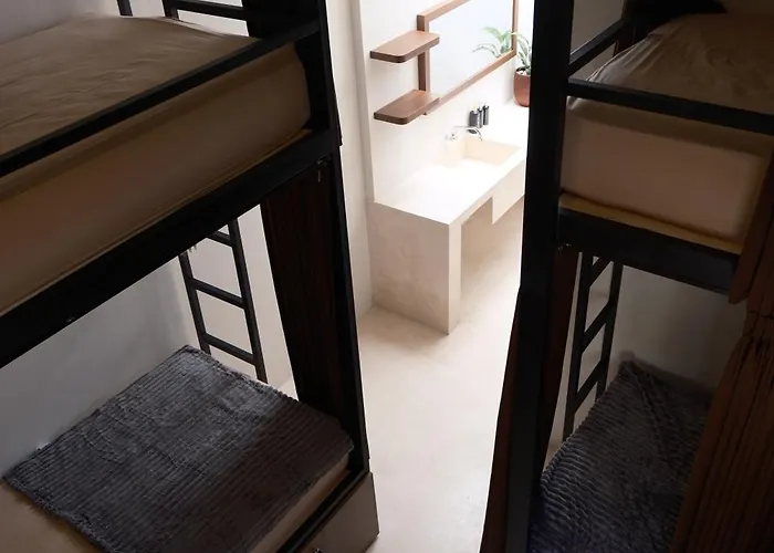 Avaya Boutique By Ayodya Hostel *